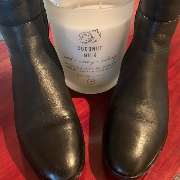 Gorgeous over the knee Tory Burch boots! - Picture 6 of 10